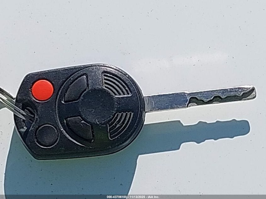 2012 Ford Focus S VIN: 1FAHP3E20CL449925 Lot: 43706100