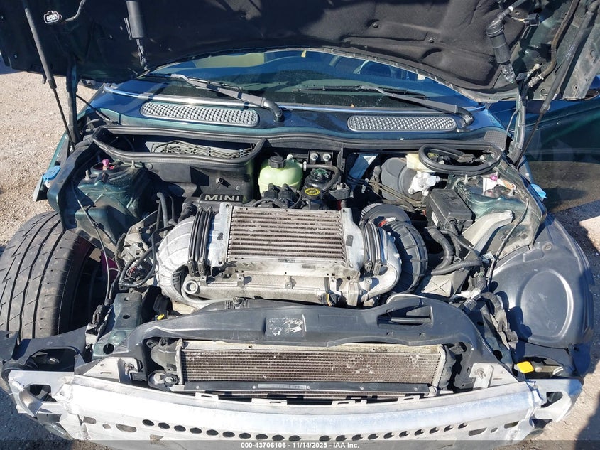 2004 Mini Cooper S VIN: WMWRE33414TD80639 Lot: 43706106