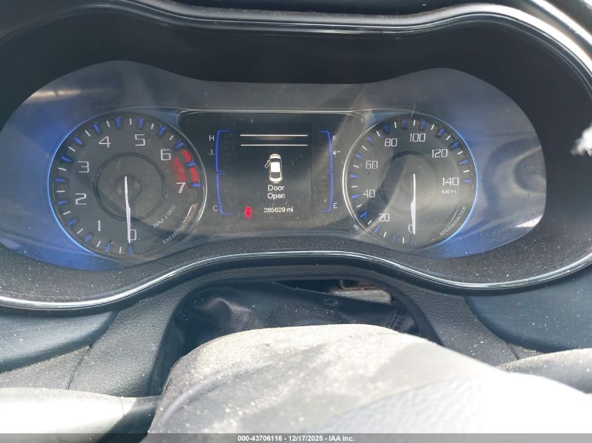 2015 Chrysler 200 S VIN: 1C3CCCBB2FN538381 Lot: 43706116