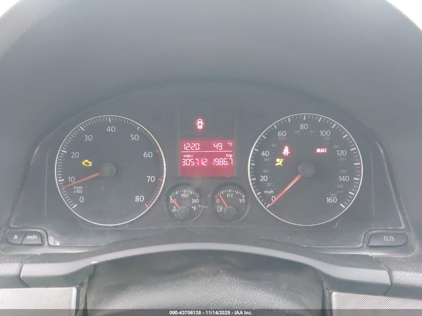 2007 Volkswagen Jetta Wolfsburg Edition VIN: 3VWEF71K37M189728 Lot: 43706138