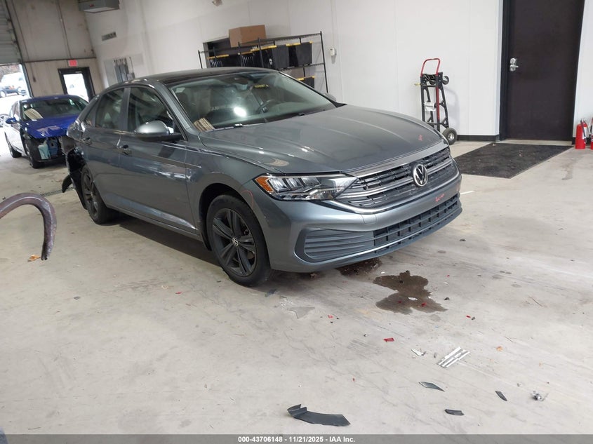 VOLKSWAGEN JETTA 1.5T SE