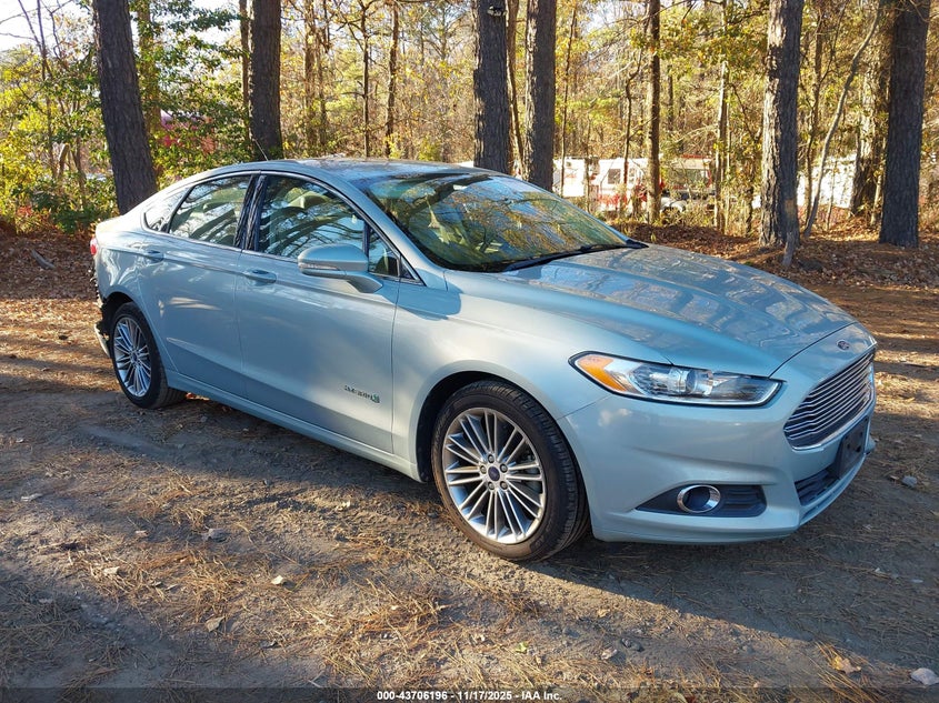 FORD FUSION HYBRID SE
