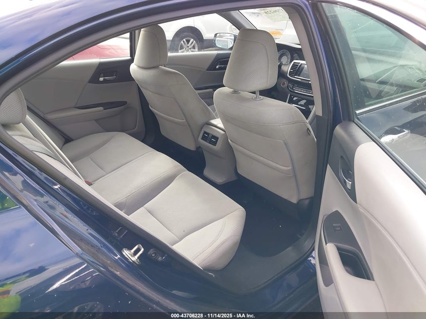 1HGCR2F71GA136291 2016 HONDA ACCORD photo no. 8