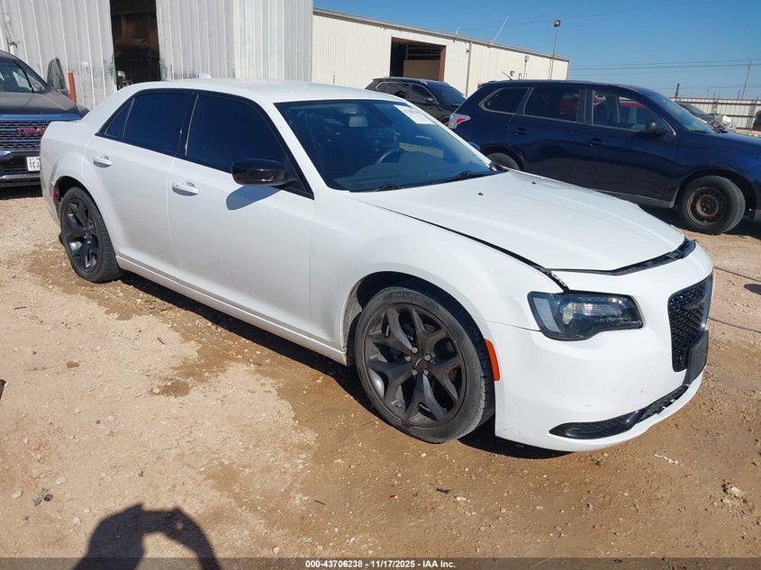 CHRYSLER 300 TOURING