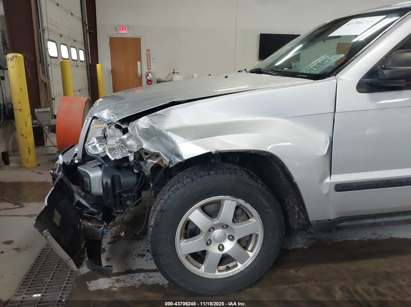 1J8GR48K88C212343 2008 JEEP GRAND CHEROKEE photo no. 6