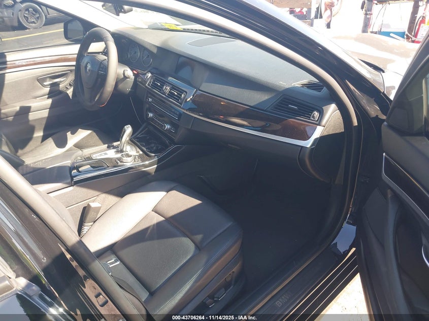 2013 BMW 528I VIN: WBAXG5C53DD232084 Lot: 43706264