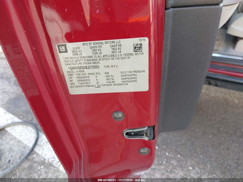 1GKKVSED2BJ212353 2011 GMC ACADIA photo no. 9