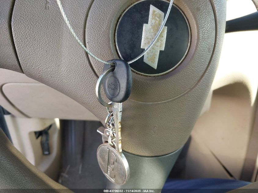 2008 Chevrolet Hhr Lt VIN: 3GNCA23P18S679500 Lot: 43706332