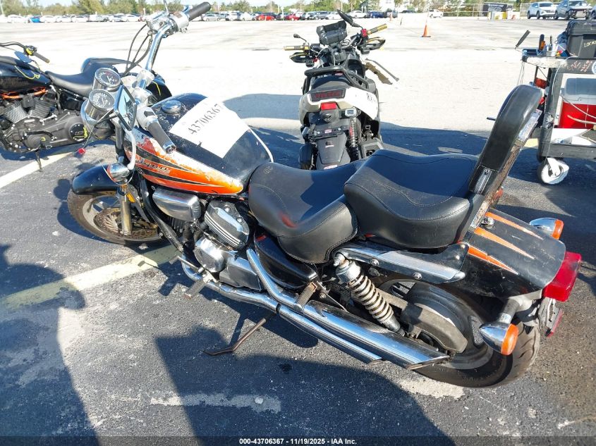 JH2RC4335XM400531 1999 HONDA VF photo no. 3