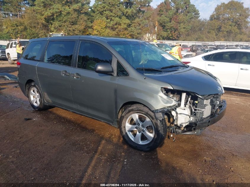 TOYOTA SIENNA BASE V6