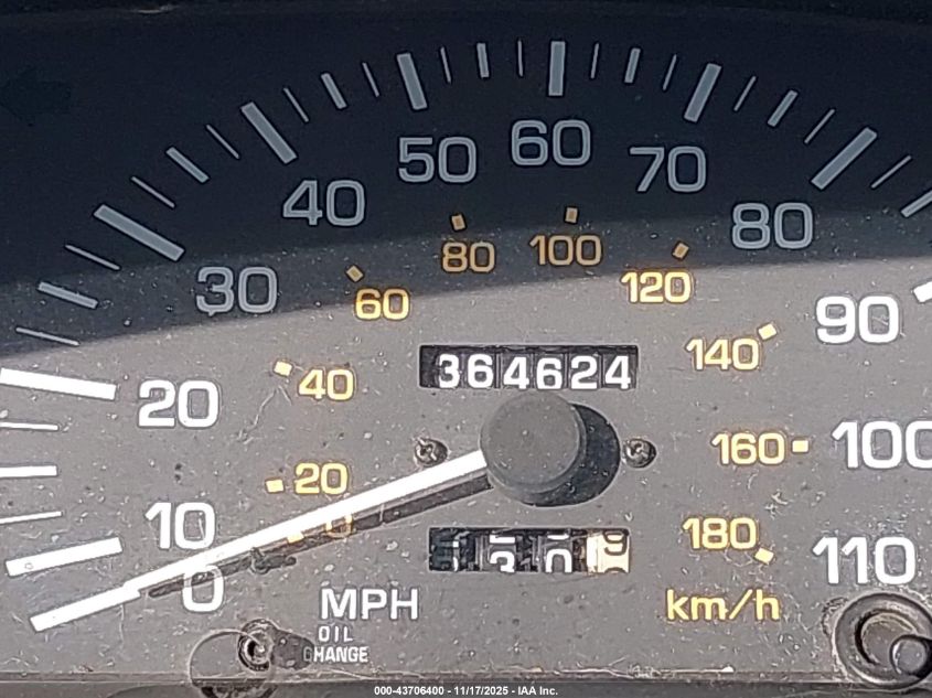 1992 Toyota Previa Dlx VIN: JT3AC11R1N1038485 Lot: 43706400