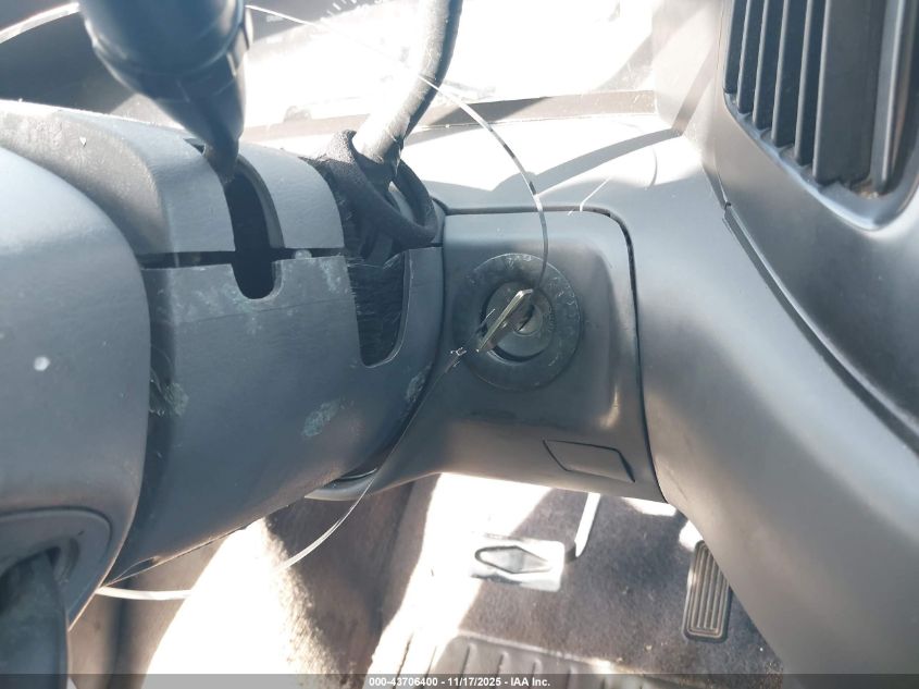 1992 Toyota Previa Dlx VIN: JT3AC11R1N1038485 Lot: 43706400