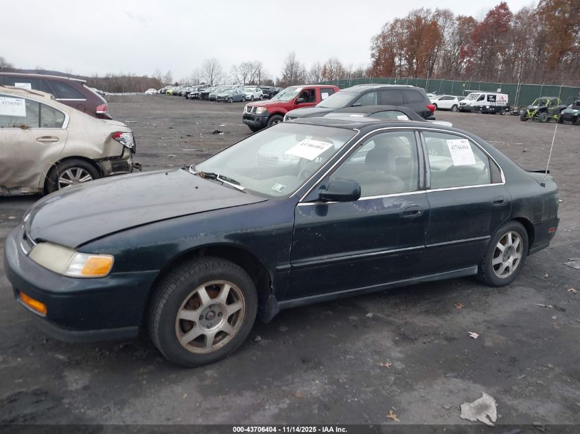 1995 Honda Accord Ex VIN: 1HGCD5652SA105431 Lot: 43706404