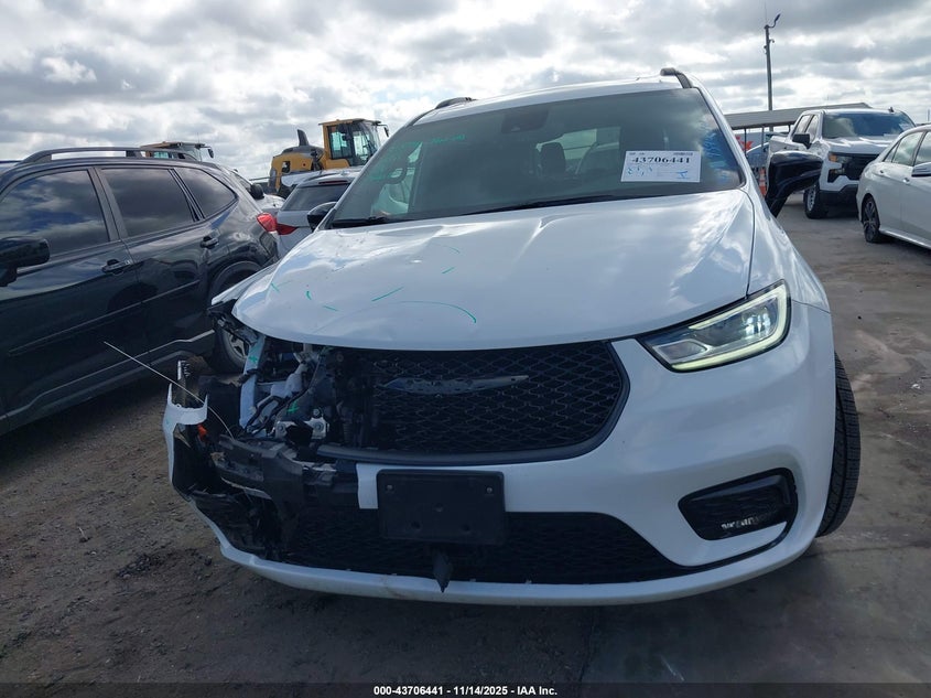 2025 Chrysler Pacifica Limited VIN: 2C4RC1GG6SR553722 Lot: 43706441