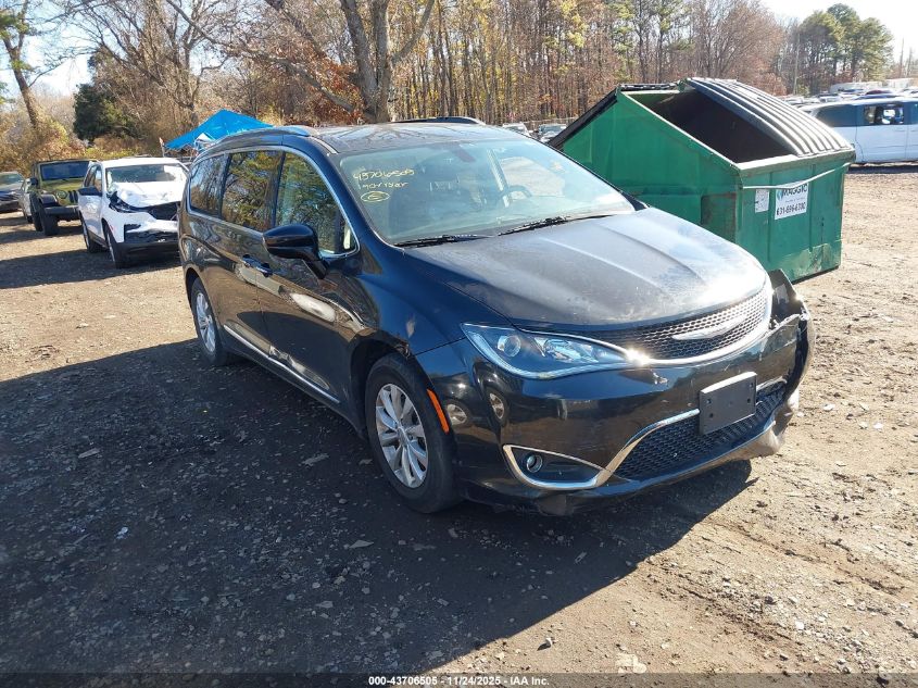 CHRYSLER PACIFICA TOURING L