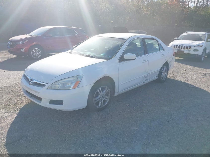 1HGCM56387A137189 2007 HONDA ACCORD photo no. 2