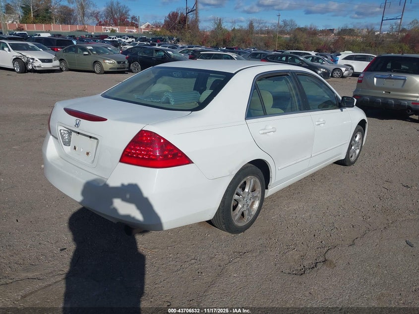 1HGCM56387A137189 2007 HONDA ACCORD photo no. 4