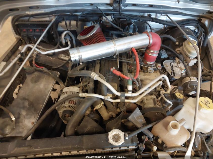 2005 Jeep Wrangler Unlimited VIN: 1J4FA44S85P328298 Lot: 43706547