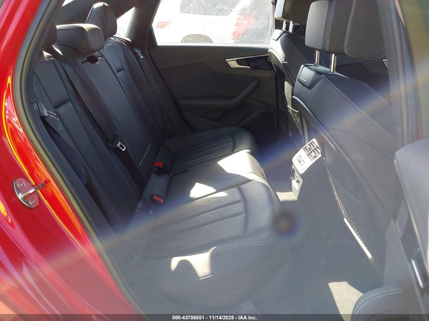 2024 Audi A4 Premium Plus 45 Tfsi S Line Quattro S Tronic VIN: WAUEAAF44RN006013 Lot: 43706551