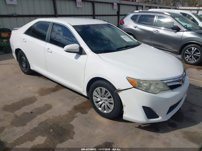 TOYOTA CAMRY LE