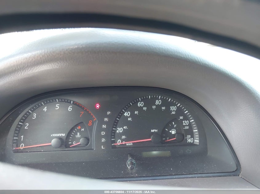4T1BE32KX2U619027 2002 TOYOTA CAMRY photo no. 7