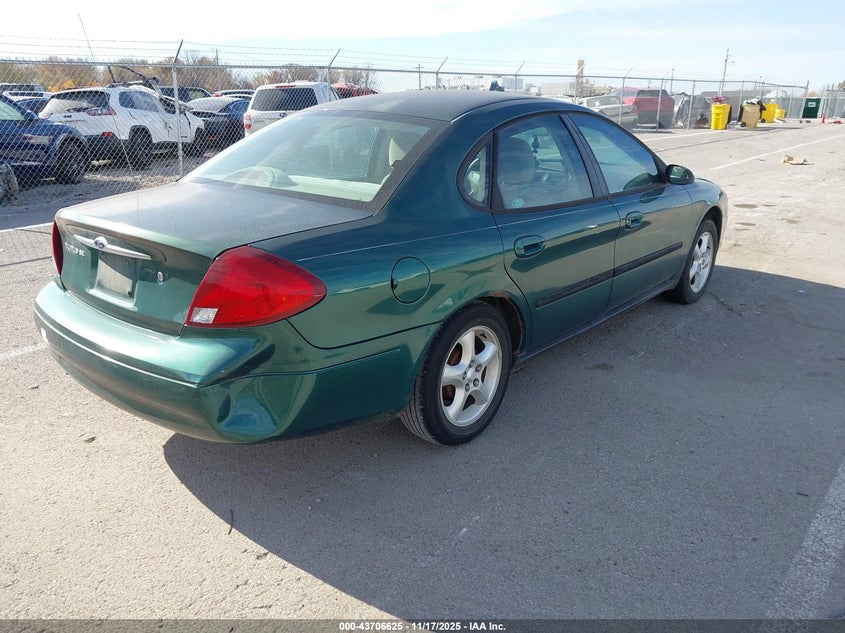 1FAFP53U9YA251872 2000 FORD TAURUS photo no. 4