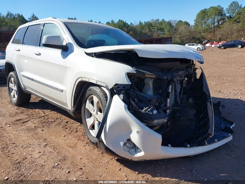 JEEP GRAND CHEROKEE LAREDO