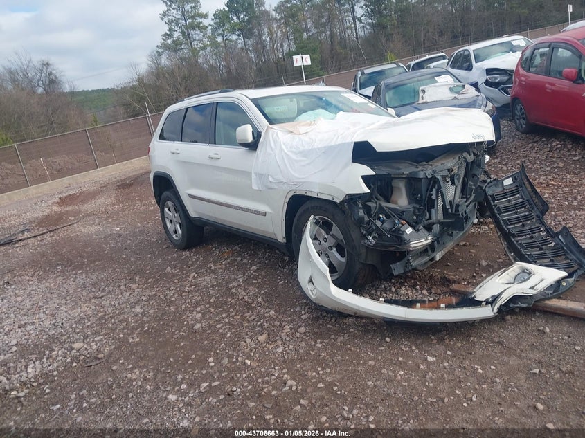 Vin: 1c4rjeag4cc261065, lot: 44202011, jeep grand cherokee laredo 2012 img_1