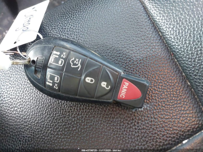 2016 Chrysler Town & Country Touring VIN: 2C4RC1BG7GR280515 Lot: 43706725