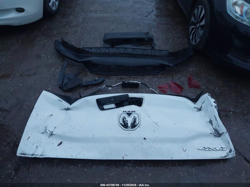 2024 Ram 3500 Tradesman 4X4 8' Box VIN: 3C63RRGLXRG165710 Lot: 43706749