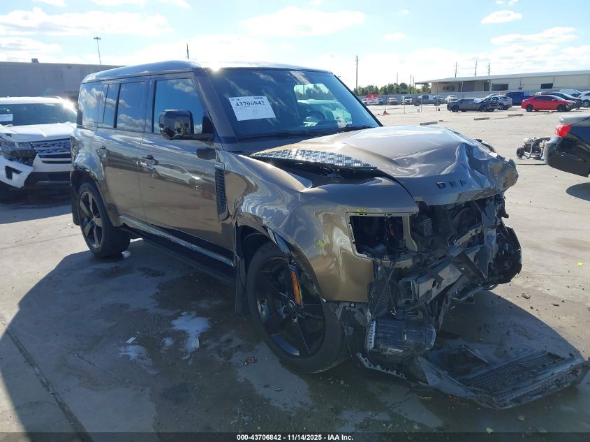 LAND ROVER DEFENDER 110 P500 X-DYNAMIC SE