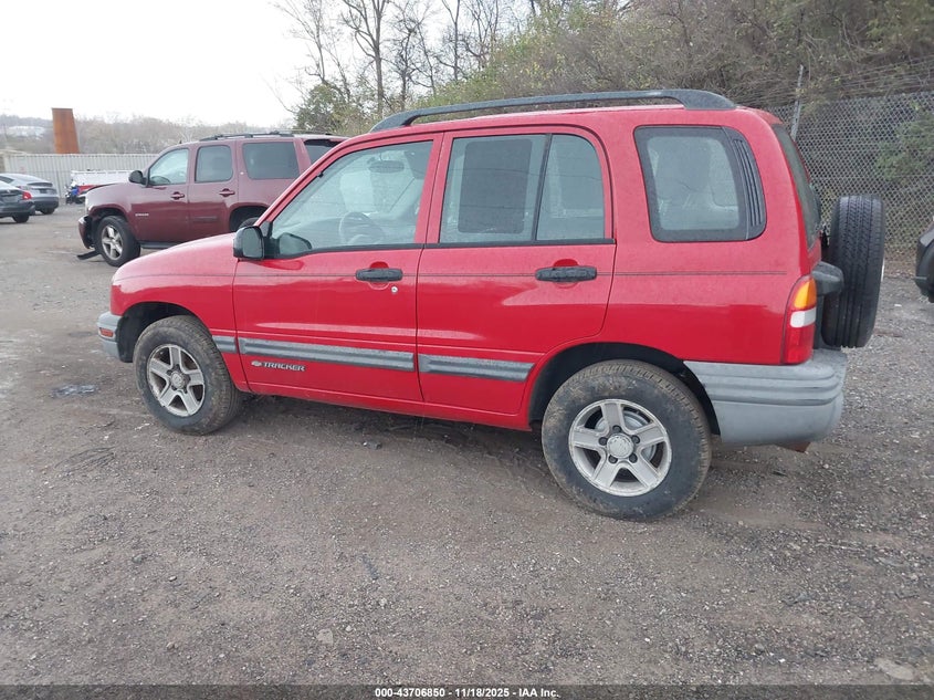 2CNBJ13C736938103 2003 CHEVROLET TRACKER photo no. 3