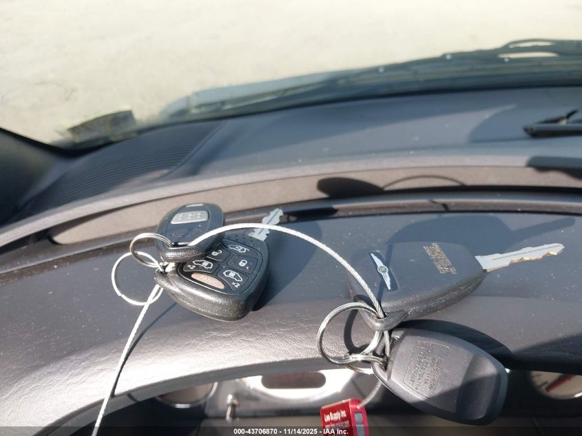 2004 Chrysler Town & Country Limited VIN: 2C8GP64L64R544966 Lot: 43706870