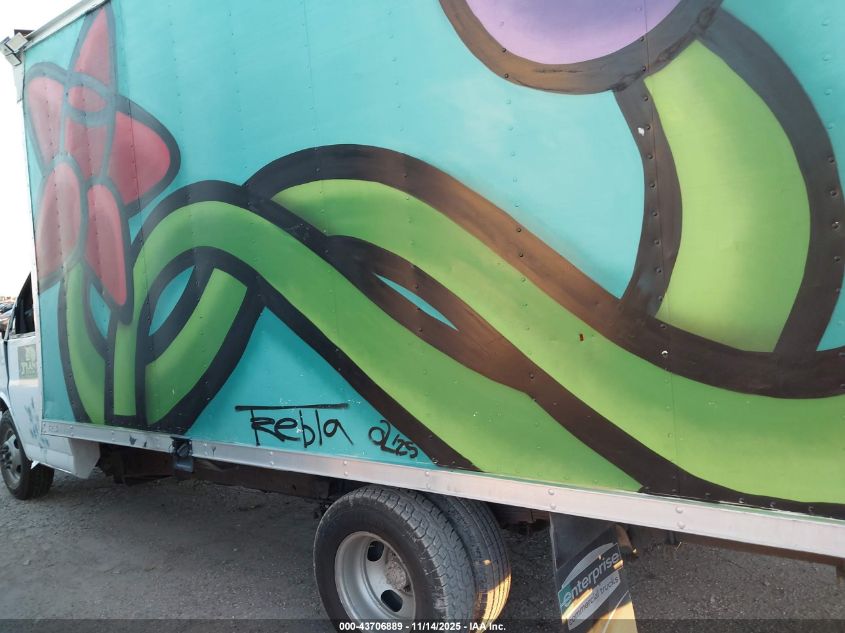 2009 Chevrolet Express Cutaway Work Van VIN: 1GBJG31KX91104492 Lot: 43706889