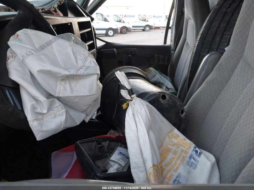 2009 Chevrolet Express Cutaway Work Van VIN: 1GBJG31KX91104492 Lot: 43706889