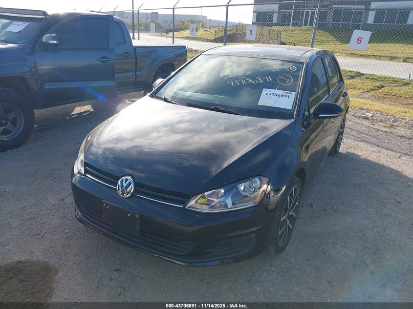 2015 VOLKSWAGEN GOLF TSI SE 4-DOOR - 3VW217AU0FM025385