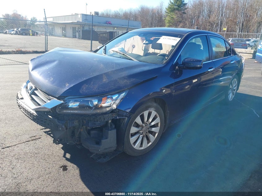 1HGCR2F88DA273801 2013 HONDA ACCORD photo no. 2