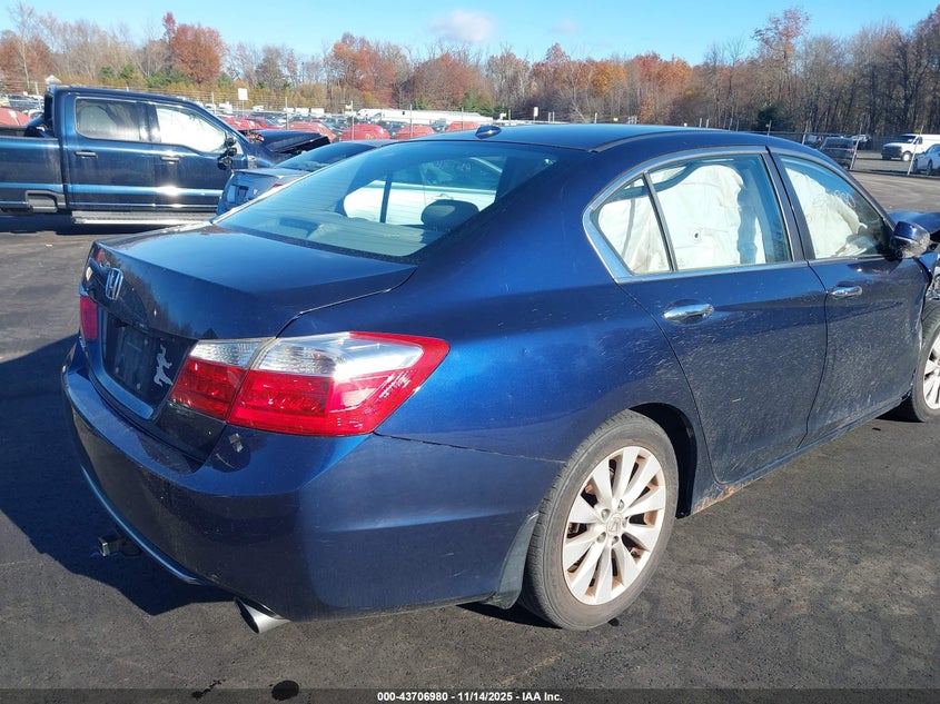 1HGCR2F88DA273801 2013 HONDA ACCORD photo no. 4