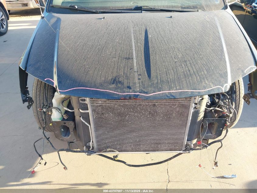 2015 Chrysler Town & Country Touring-L VIN: 2C4RC1CG6FR540013 Lot: 43707007