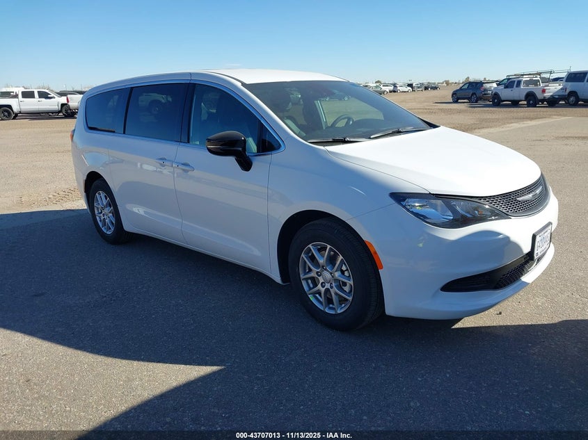 2C4RC1CG6TR195707 2026 Chrysler Voyager Lx auction photo 1