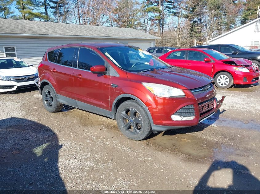 FORD ESCAPE SE