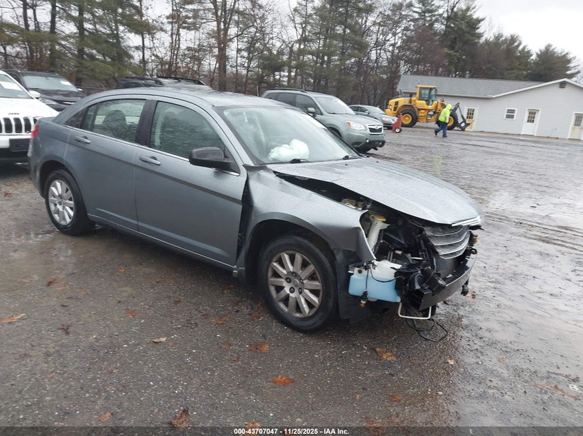 CHRYSLER SEBRING 2008. Lot# 43707047. VIN 1C3LC46J88N293421. Photo 1
