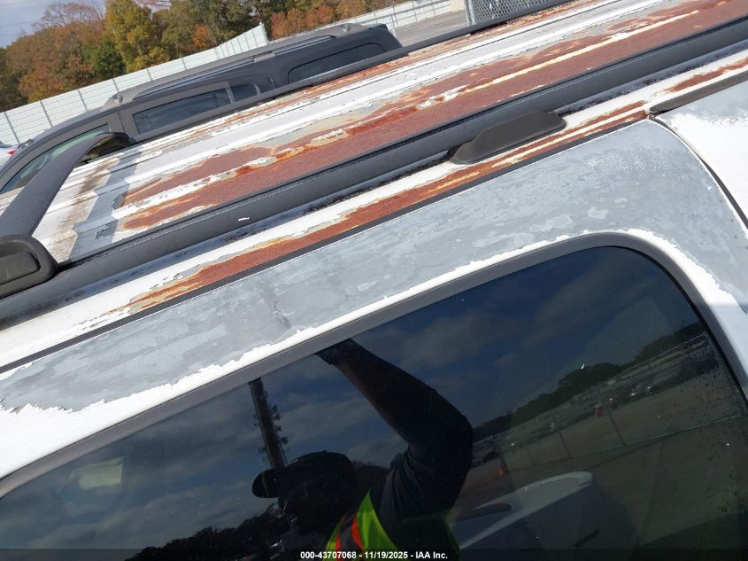 2004 Chevrolet Suburban 1500 Lt VIN: 1GNEC16Z84J110519 Lot: 43707068