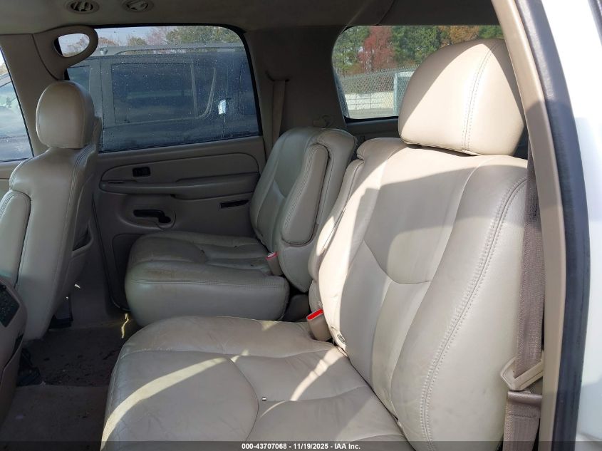 2004 Chevrolet Suburban 1500 Lt VIN: 1GNEC16Z84J110519 Lot: 43707068