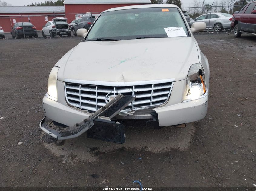 2007 Cadillac Dts V8 VIN: 1G6KD57Y47U209284 Lot: 43707092