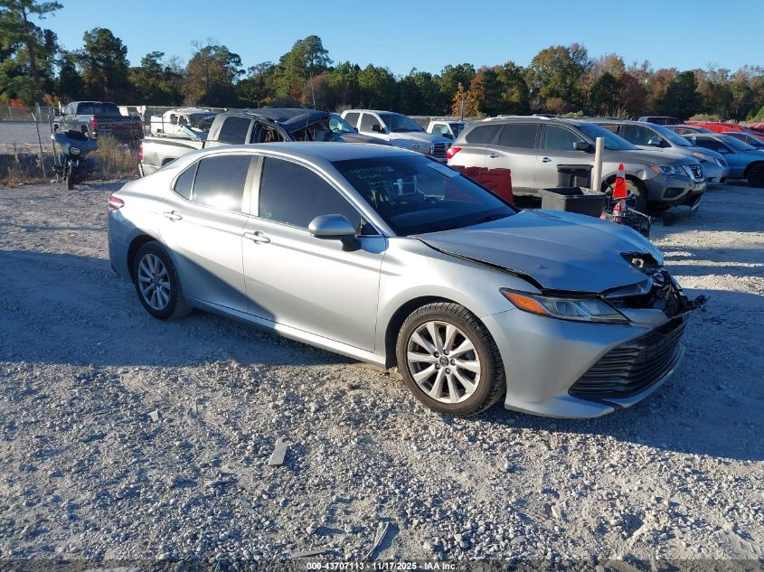 TOYOTA CAMRY LE