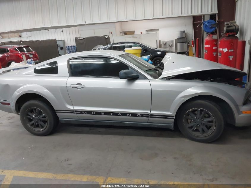 2006 Ford Mustang V6 VIN: 1ZVFT80N265138322 Lot: 43707125