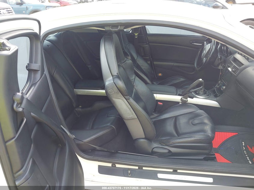 2005 Mazda Rx-8 6 Speed Manual VIN: JM1FE173550142496 Lot: 43707175