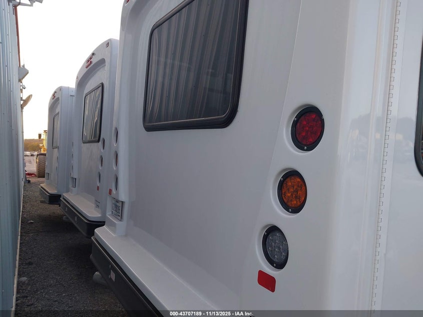 2026 Ford E-450 Cutaway VIN: 1FDFE4FN1TDD23584 Lot: 43707189