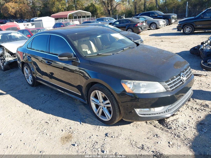 2014 VOLKSWAGEN PASSAT 2.0L TDI SEL PREMIUM - 1VWCN7A34EC037359